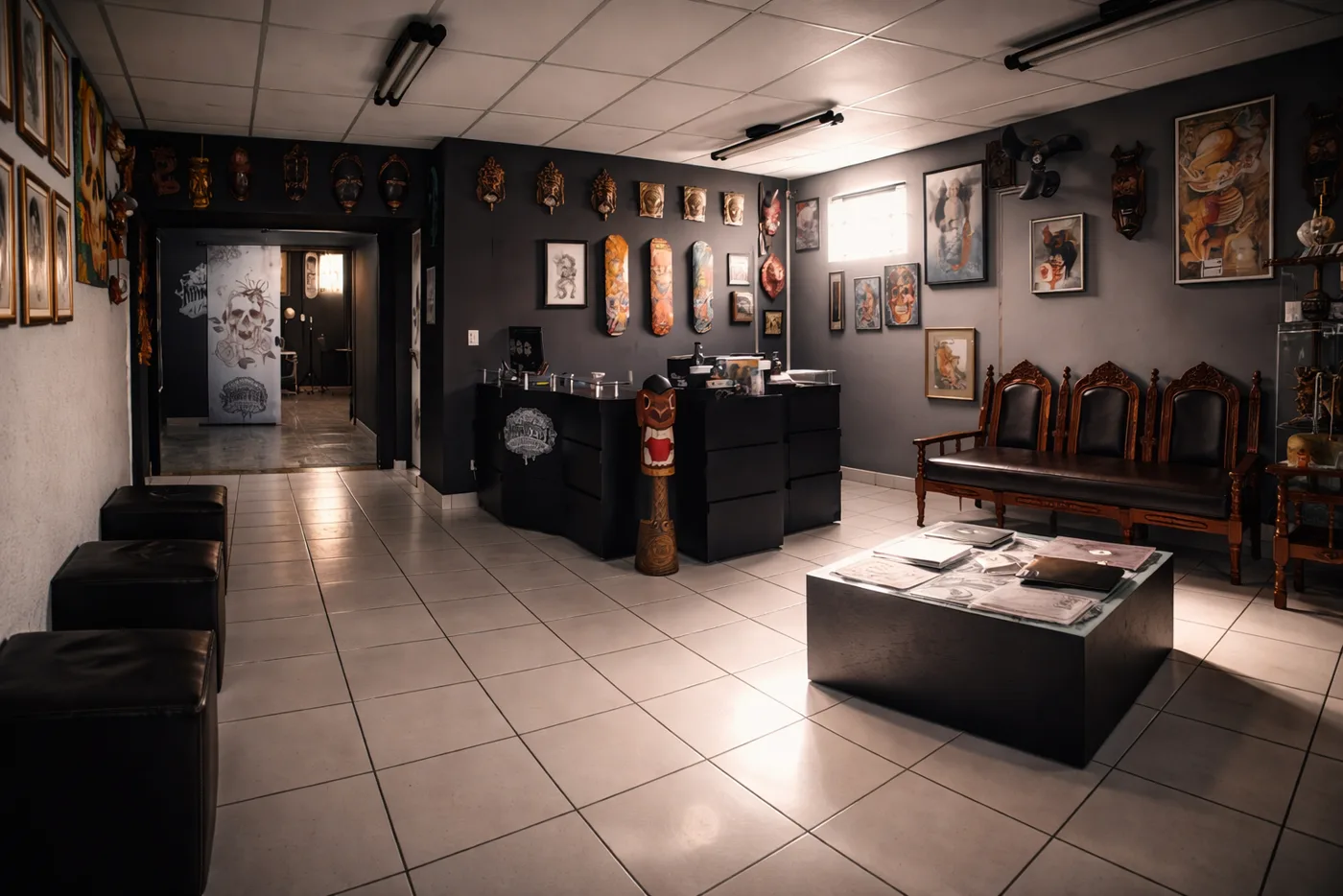 Interior do estúdio Manifest Tattoo